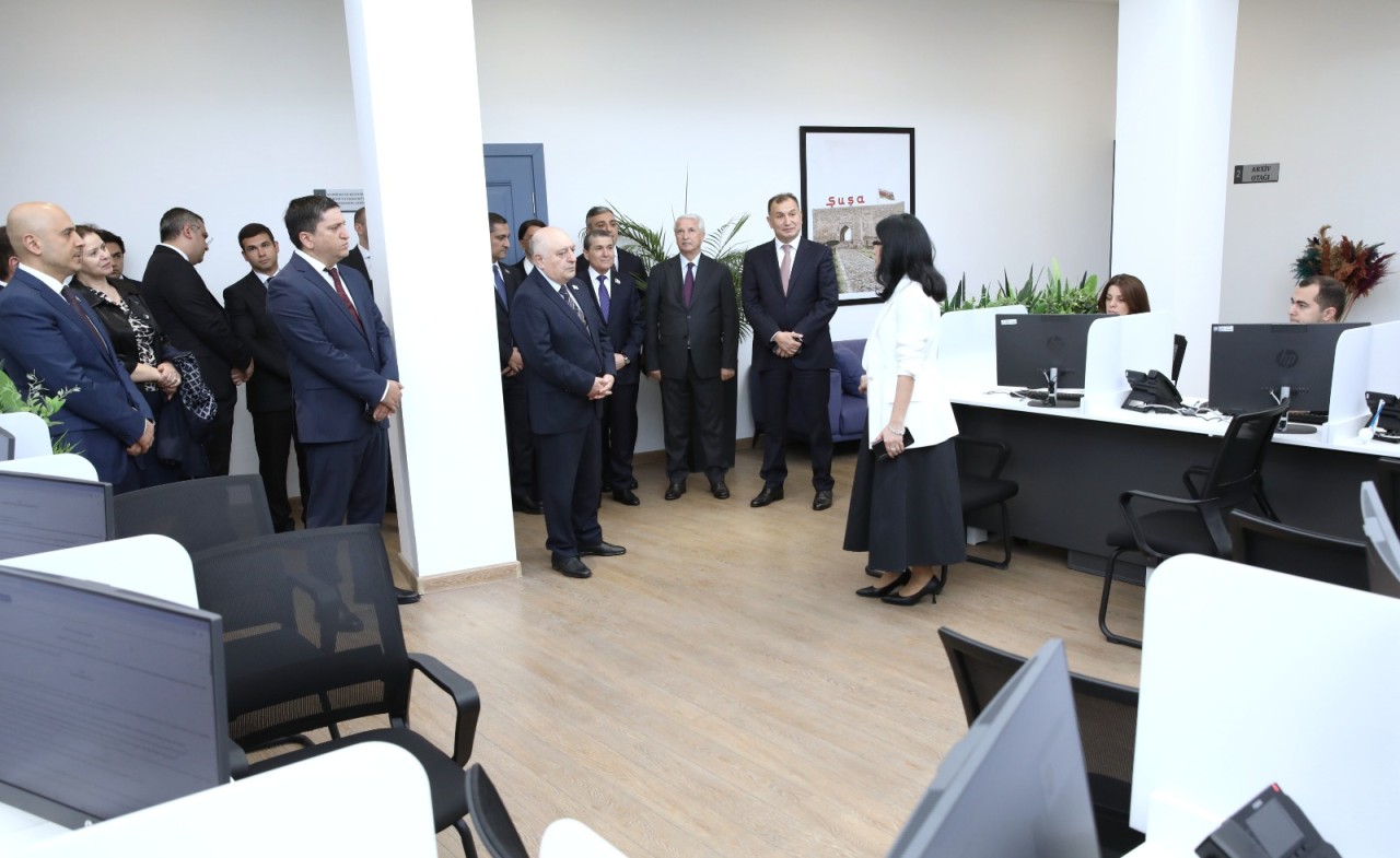Azərbaycan Həmkarlar İttifaqları Konfederasiyasında yeni mərkəzin açılışı oldu - FOTOLAR